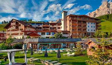 Dolomiti Wellness Hotel Fanes